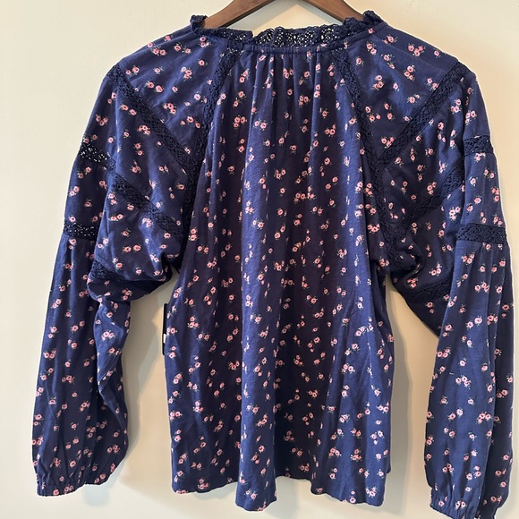 Lucky Brand shirt - Picture 2 of 7